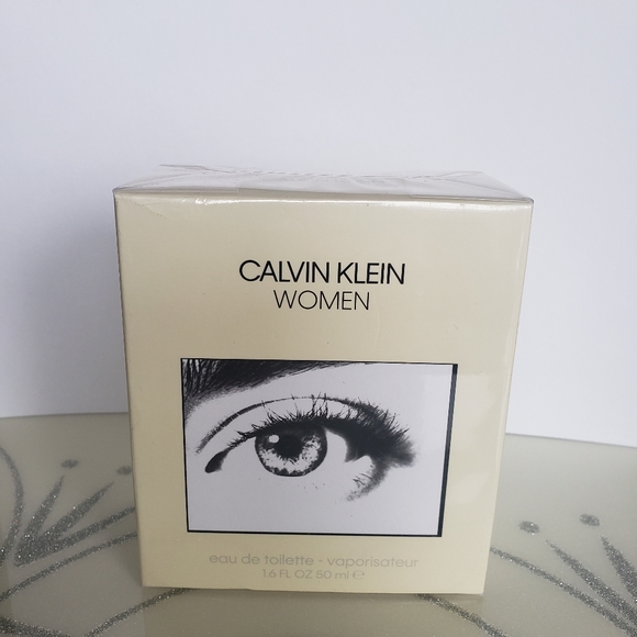 CK Woman - Picture 3 of 3